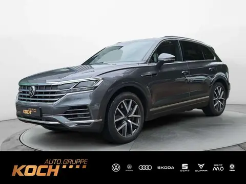 Used VOLKSWAGEN TOUAREG Hybrid 2021 Ad 