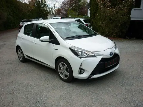 Used TOYOTA YARIS Hybrid 2018 Ad Germany