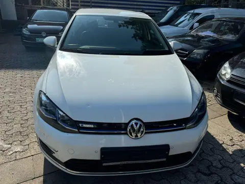 Used VOLKSWAGEN GOLF Electric 2020 Ad 