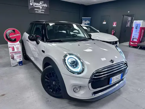 Used MINI COOPER Diesel 2018 Ad 