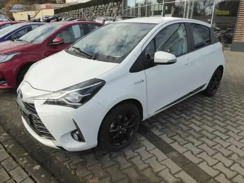 Used TOYOTA YARIS Hybrid 2020 Ad 