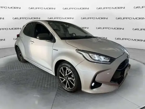 Used TOYOTA YARIS Hybrid 2020 Ad 