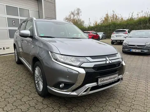 Used MITSUBISHI OUTLANDER Hybrid 2020 Ad 