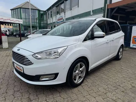 Used FORD GRAND C-MAX Petrol 2015 Ad 