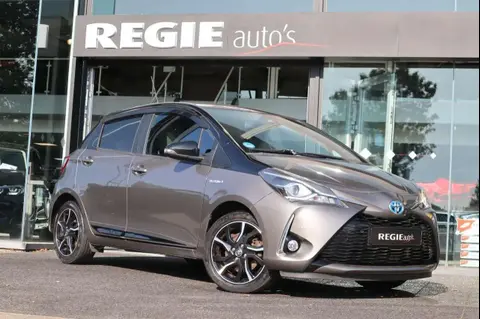 Used TOYOTA YARIS Hybrid 2017 Ad 