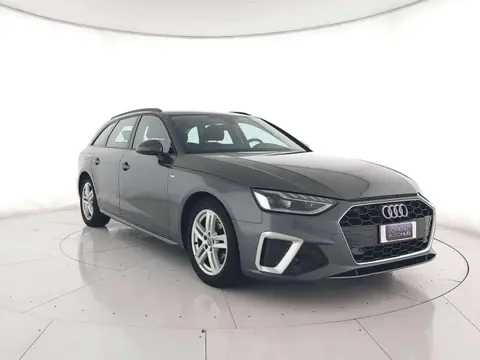 Used AUDI A4 Hybrid 2019 Ad 