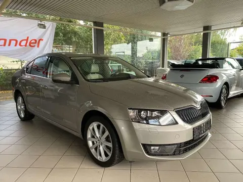 Annonce SKODA OCTAVIA Essence 2016 d'occasion 