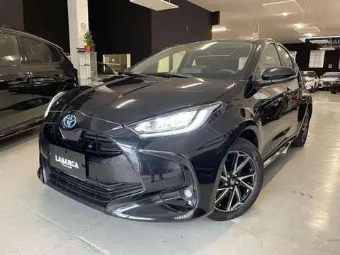 Used TOYOTA YARIS Hybrid 2022 Ad 