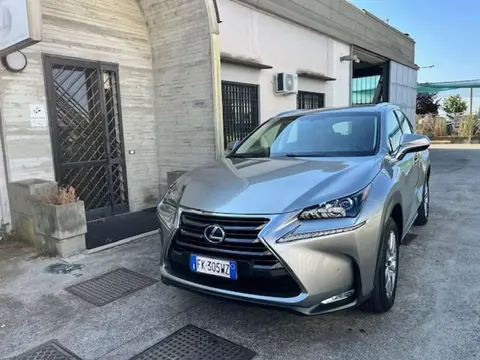 Annonce LEXUS NX Hybride 2017 d'occasion 