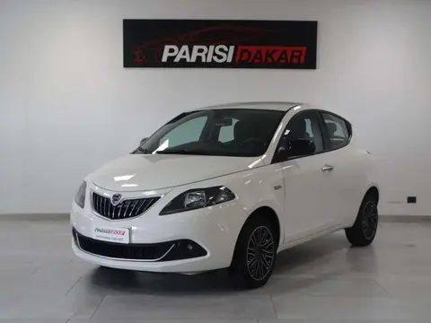 Used LANCIA YPSILON Hybrid 2022 Ad 