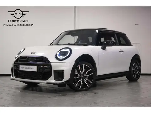 Used MINI COOPER Petrol 2024 Ad 