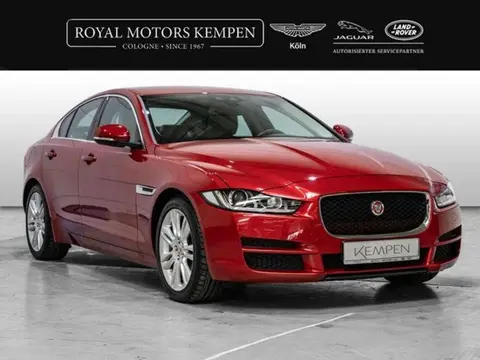 Annonce JAGUAR XE Essence 2016 d'occasion 