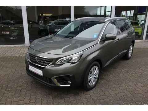 Annonce PEUGEOT 5008 Essence 2019 d'occasion 