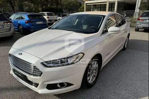 Used FORD MONDEO Hybrid 2016 Ad 