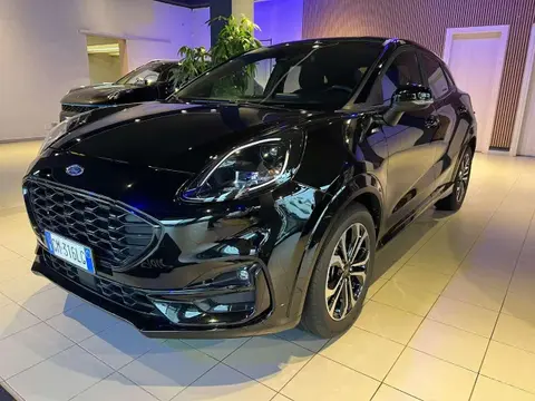 Used FORD PUMA Hybrid 2022 Ad 