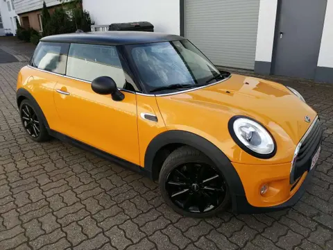 Used MINI ONE Petrol 2016 Ad 