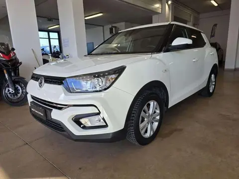 Used SSANGYONG TIVOLI LPG 2018 Ad 