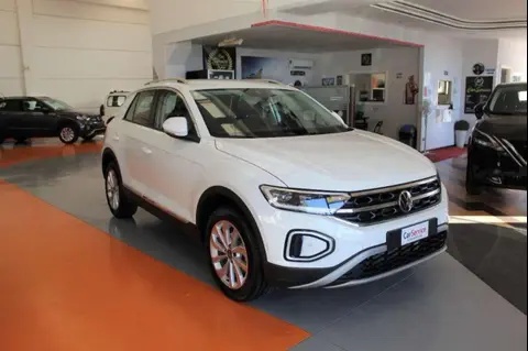 Annonce VOLKSWAGEN T-ROC Essence 2024 d'occasion 