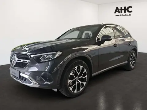 Used MERCEDES-BENZ CLASSE GLC Petrol 2024 Ad 