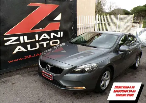 Used VOLVO V40 Diesel 2018 Ad 