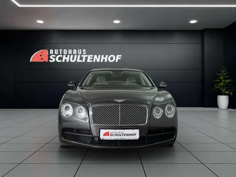 Annonce BENTLEY FLYING SPUR Essence 2019 d'occasion 