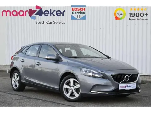 Annonce VOLVO V40 Essence 2018 d'occasion 