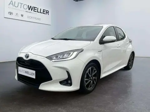 Used TOYOTA YARIS Hybrid 2021 Ad Germany