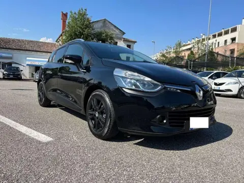 Used RENAULT CLIO Diesel 2015 Ad 