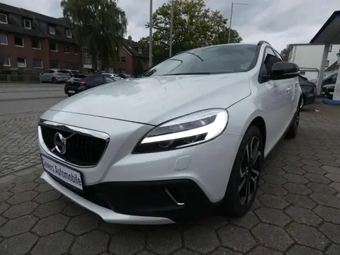 Annonce VOLVO V40 Essence 2018 d'occasion 