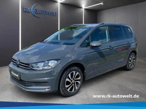 Used VOLKSWAGEN TOURAN Petrol 2022 Ad 