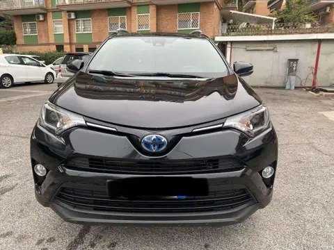 Used TOYOTA RAV4 Hybrid 2018 Ad 