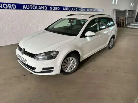 Used VOLKSWAGEN GOLF Petrol 2015 Ad 