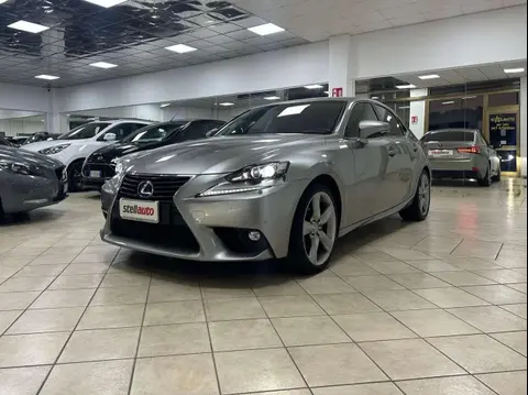 Used LEXUS IS Hybrid 2016 Ad 