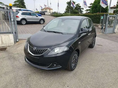 Used LANCIA YPSILON Hybrid 2024 Ad 