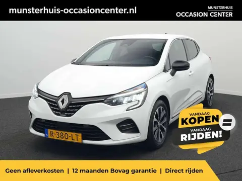 Used RENAULT CLIO Petrol 2022 Ad 