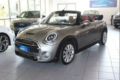 Annonce MINI COOPER Essence 2015 d'occasion Allemagne