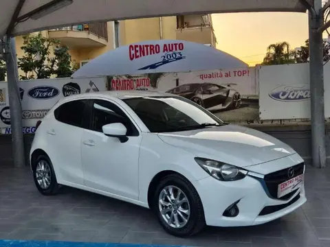 Annonce MAZDA 2 Essence 2015 d'occasion 