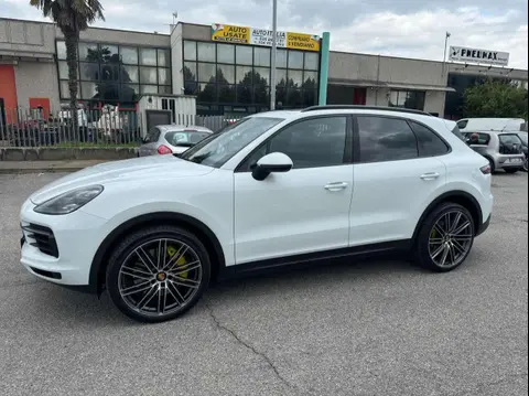 Annonce PORSCHE CAYENNE Essence 2018 d'occasion 