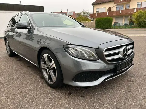 Annonce MERCEDES-BENZ CLASSE E Essence 2018 d'occasion 