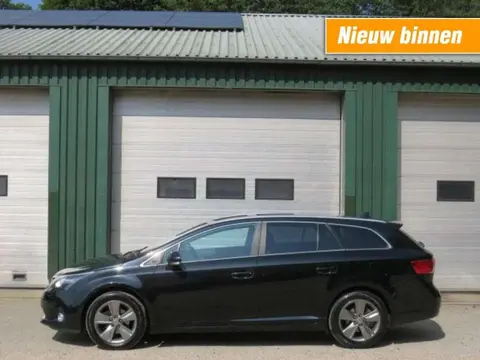 Annonce TOYOTA AVENSIS Essence 2014 d'occasion 