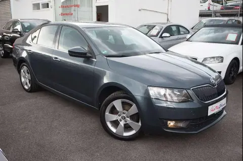 Used SKODA OCTAVIA Petrol 2015 Ad 