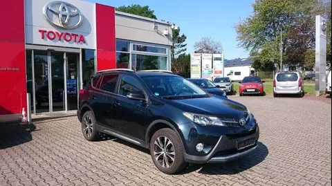 Used TOYOTA RAV4 Petrol 2015 Ad Germany