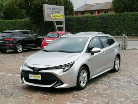 Used TOYOTA COROLLA Hybrid 2022 Ad 