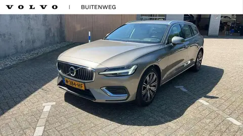 Used VOLVO V60 Hybrid 2021 Ad 