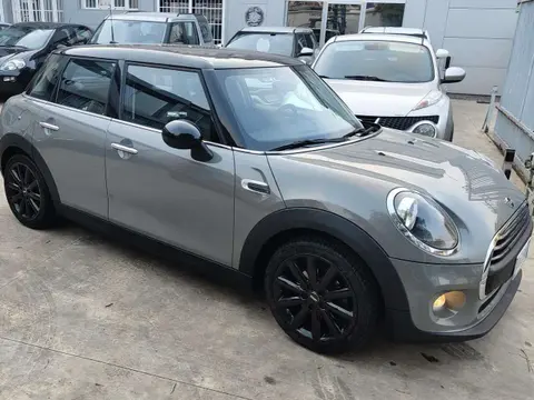 Used MINI ONE Petrol 2018 Ad 