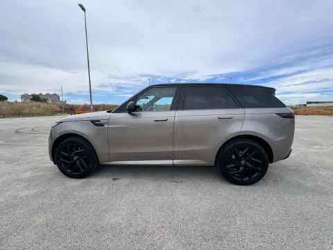 Used LAND ROVER RANGE ROVER SPORT Hybrid 2022 Ad 