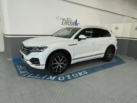 Used VOLKSWAGEN TOUAREG Diesel 2018 Ad 