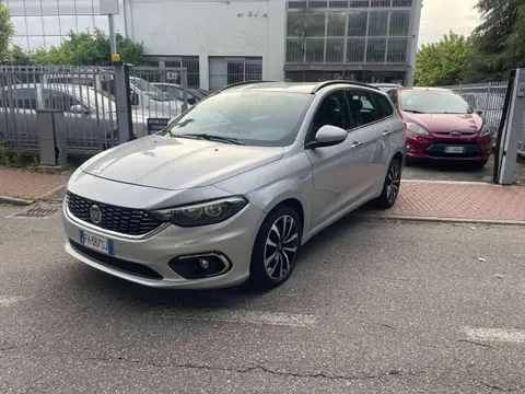 Annonce FIAT TIPO Diesel 2017 d'occasion Italie