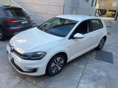 Used VOLKSWAGEN GOLF Electric 2020 Ad 