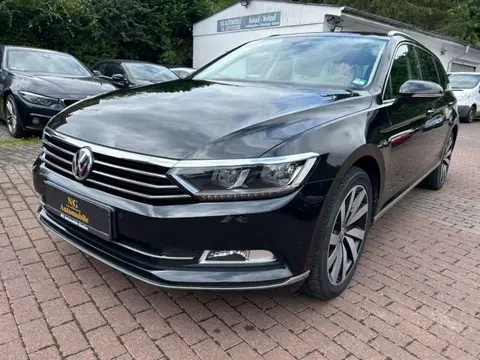 Used VOLKSWAGEN PASSAT Petrol 2016 Ad 